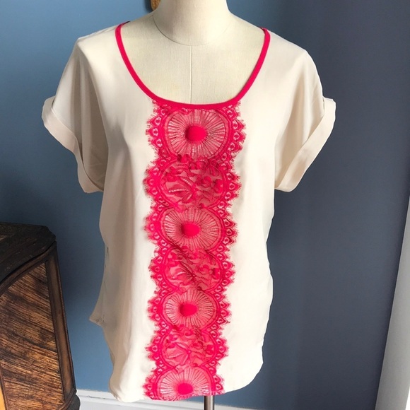 Maurices beige fucsia embroidered sleeveless crew neck top size L - Picture 1 of 10